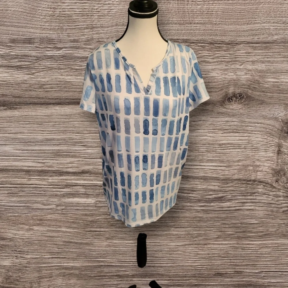 Blue Patterned Women's Top, Medium, EUC